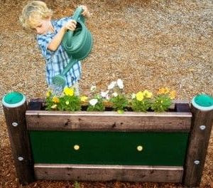 Green Thumb Planter Box