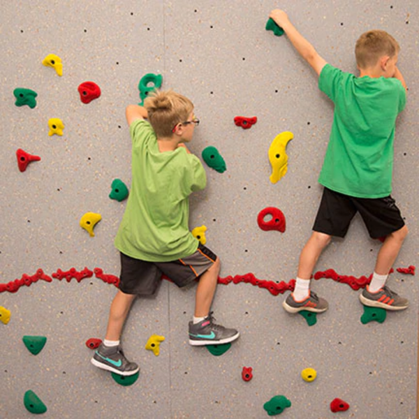 Standard Traverse Climbing Wall - Image 3